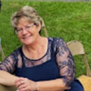 Meet your Posher, Teri